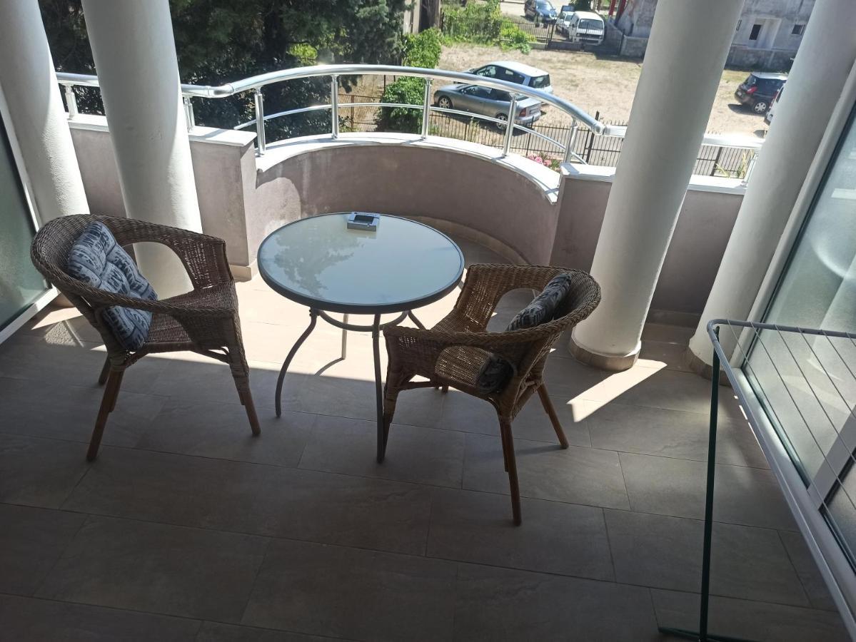 Apartment's Meti Ulcinj Extérieur photo