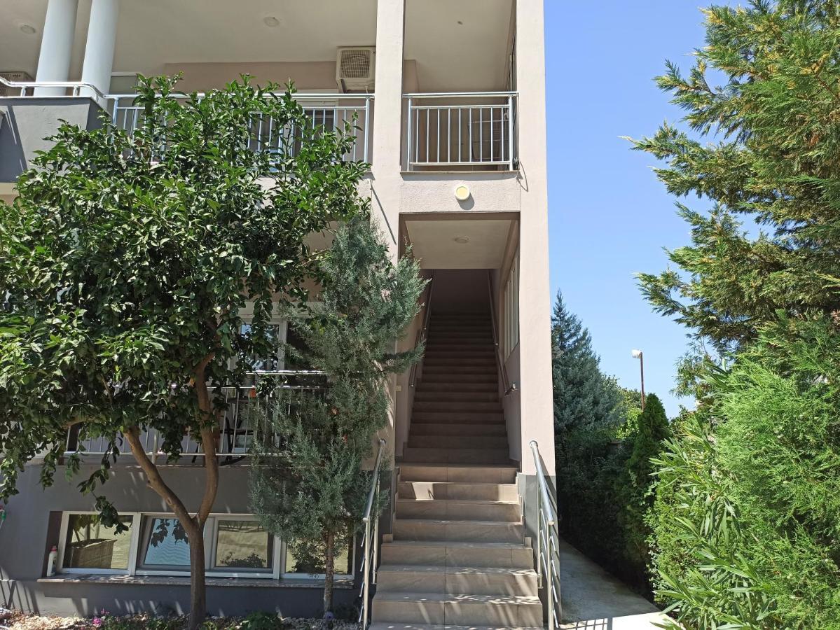 Apartment's Meti Ulcinj Extérieur photo