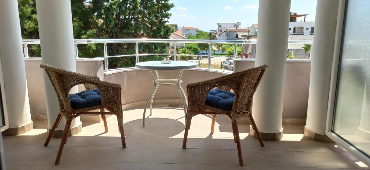 Apartment's Meti Ulcinj Extérieur photo