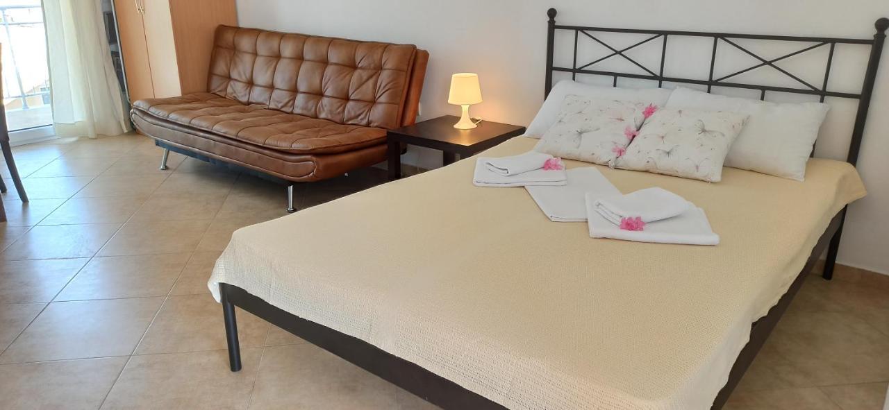 Apartment's Meti Ulcinj Extérieur photo