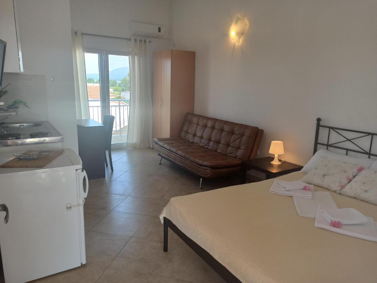 Apartment's Meti Ulcinj Extérieur photo