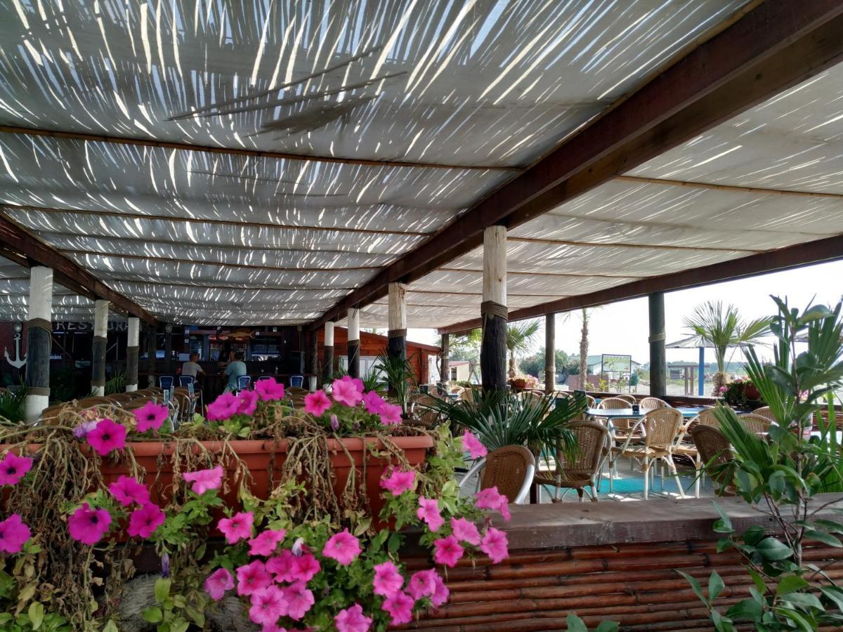 Apartment's Meti Ulcinj Extérieur photo